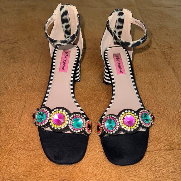 Betsey Johnson Gabie Jewel Embellished Block Heel Sandals – Size 8M - Picture 3 of 10